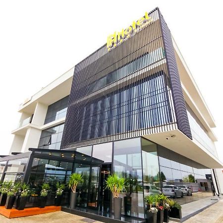 N Hotel By Noshi Ринас Экстерьер фото